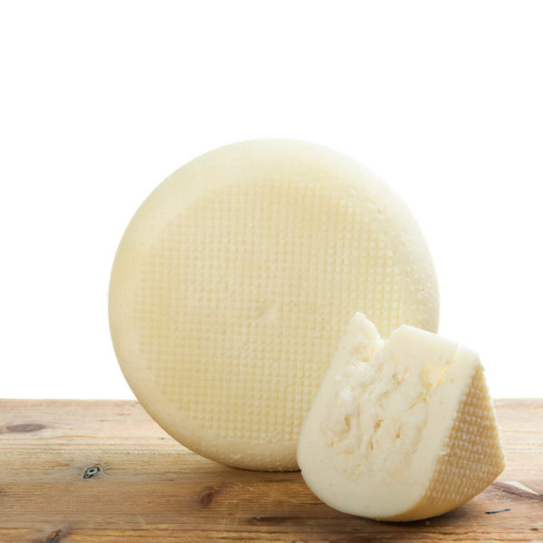pecorino crotonese calabria gusto
