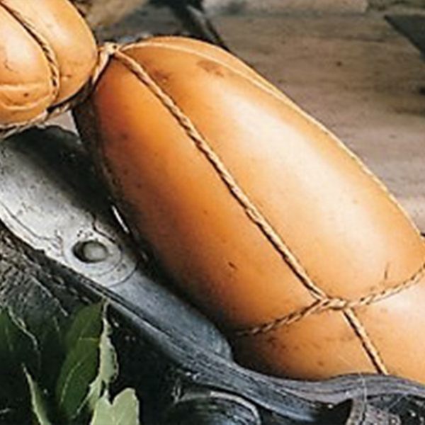 provola-affumicata-calabria-gusto